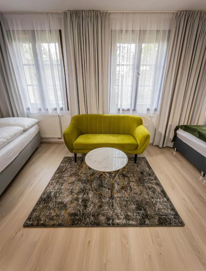 Boutique Apartments Old Town Ceske Budejovice Exterior photo