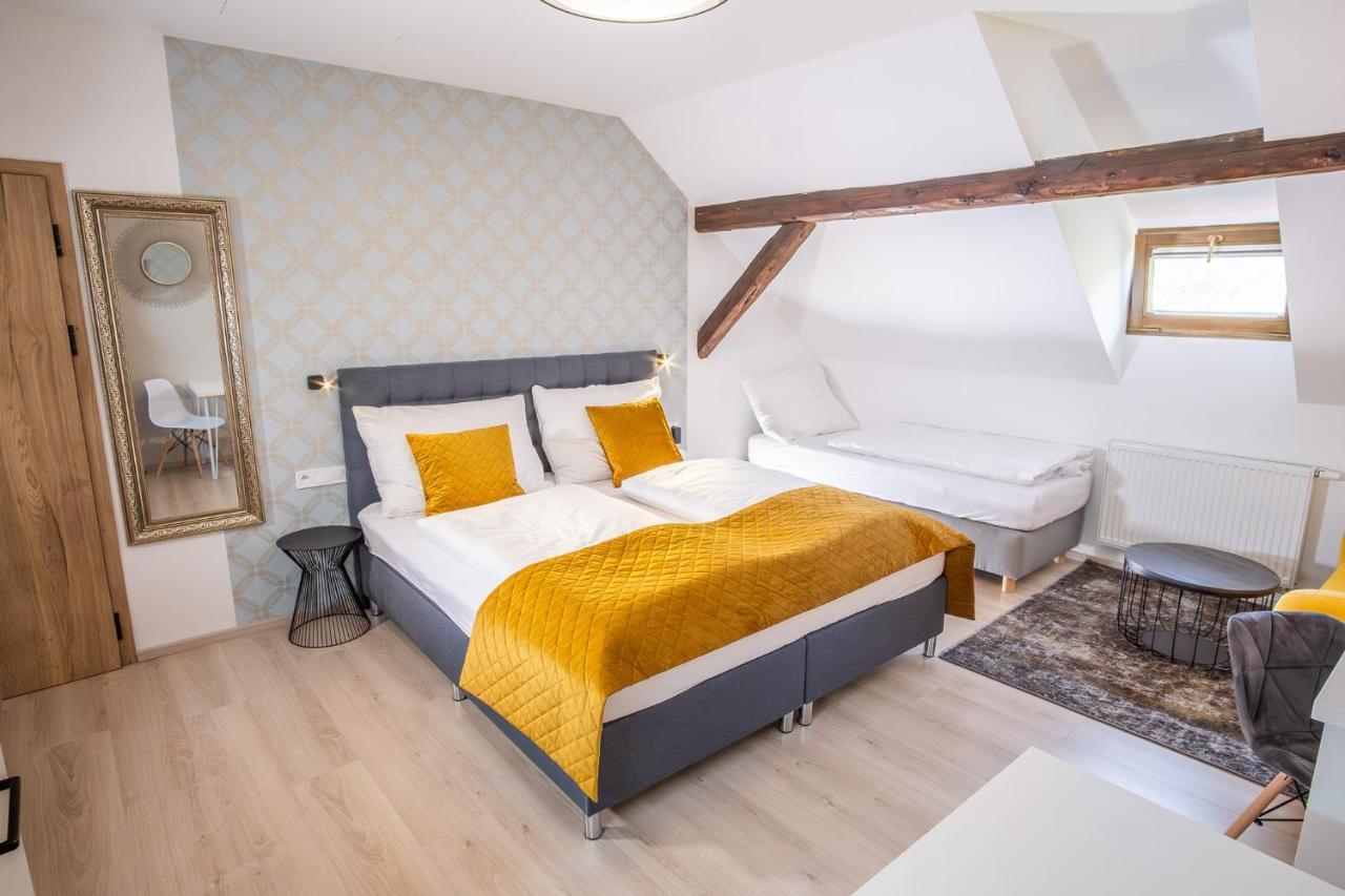 Boutique Apartments Old Town Ceske Budejovice Exterior photo