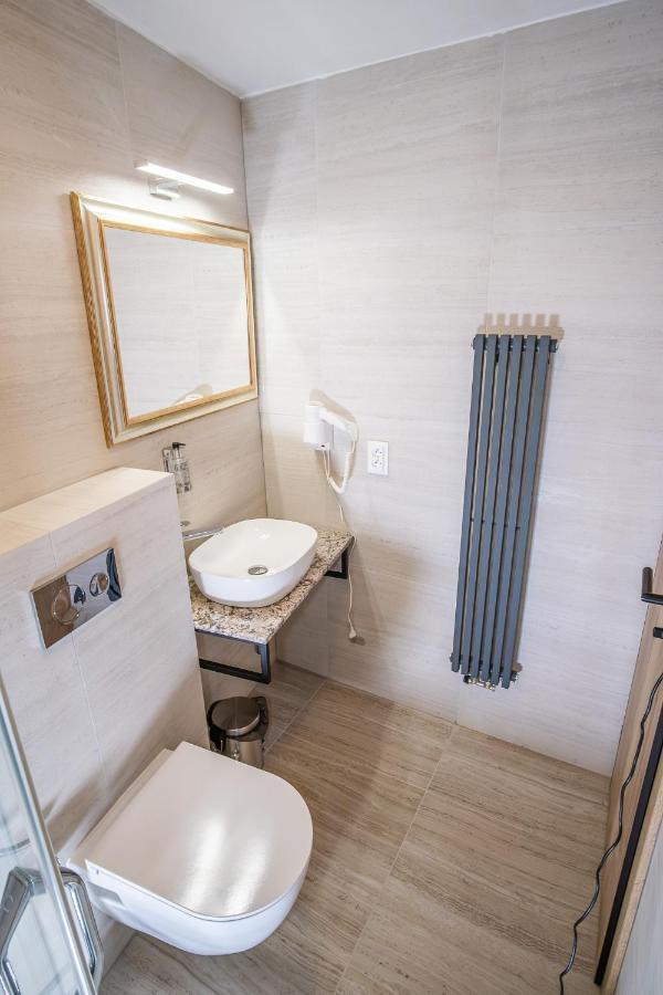 Boutique Apartments Old Town Ceske Budejovice Exterior photo